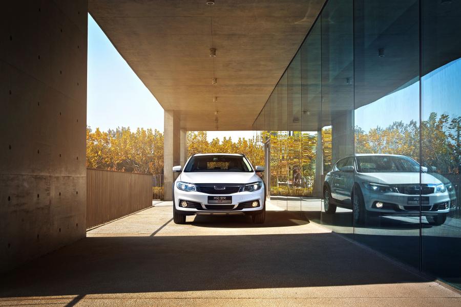  Qoros 3 City SUV 2014 года  (фото 9 из 35)
